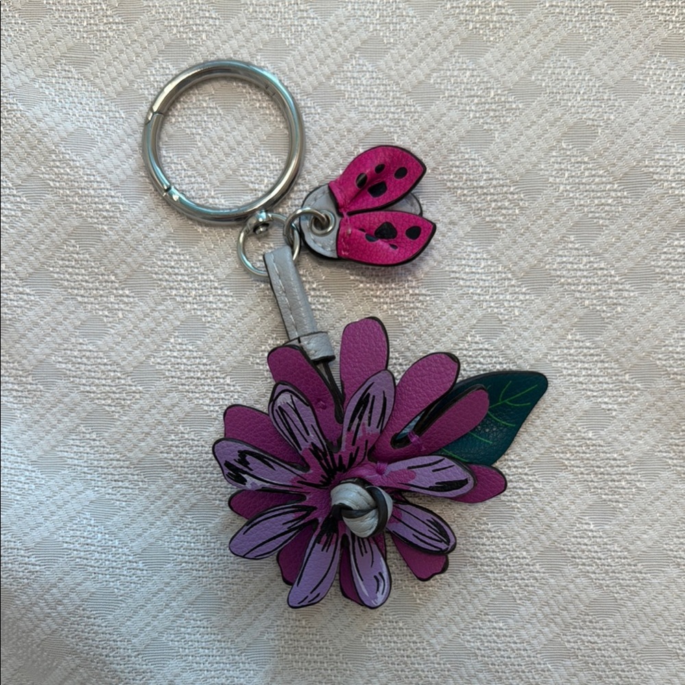 Vera Bradley flora keychain